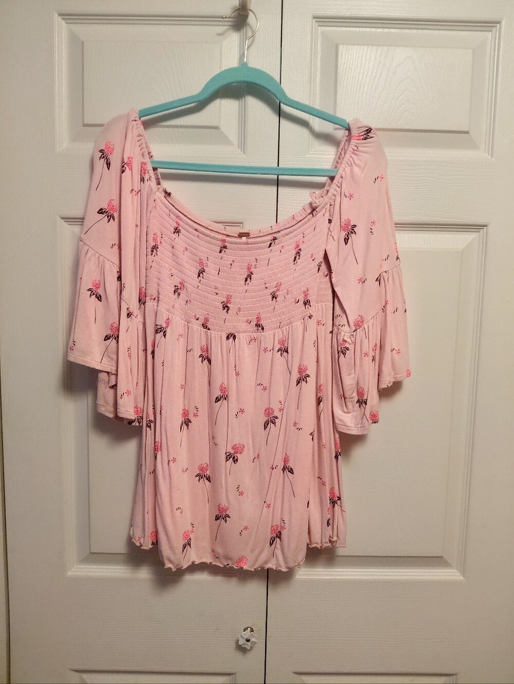 Free People Pink Floral Off-Shoulder Women’s Top